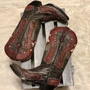 Corral tall leather cowboy boots size 8.5